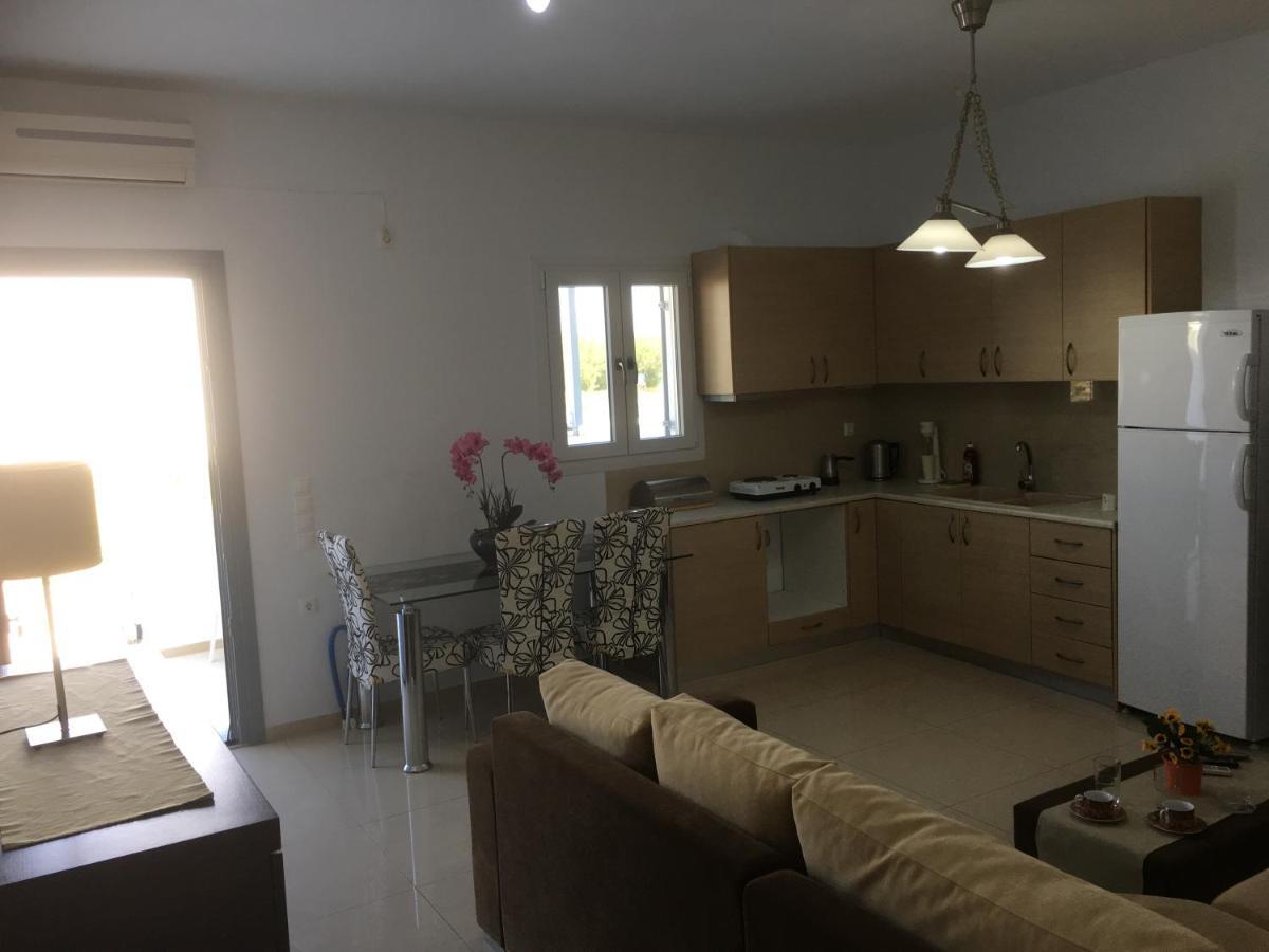 Boussetil Apartment Tínos Dış mekan fotoğraf