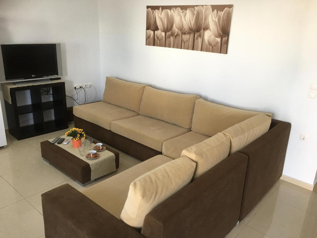Boussetil Apartment Tínos Dış mekan fotoğraf