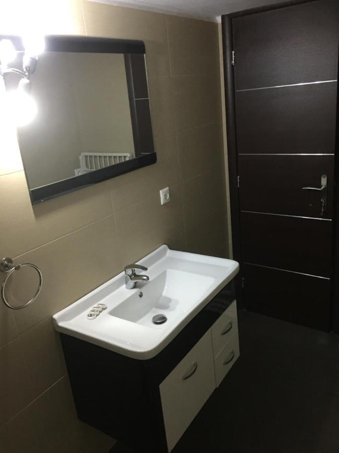 Boussetil Apartment Tínos Dış mekan fotoğraf