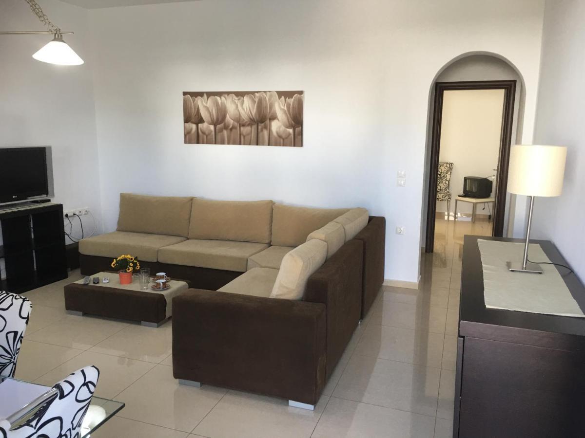 Boussetil Apartment Tínos Dış mekan fotoğraf